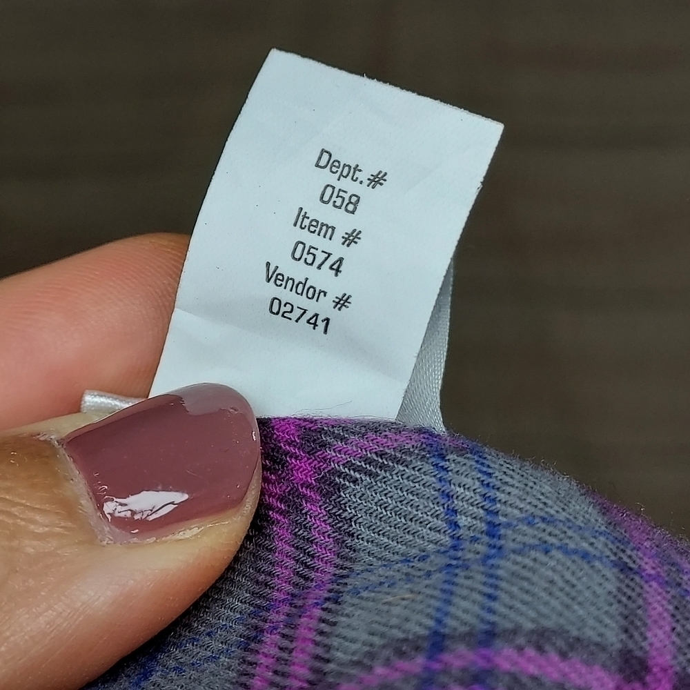Eddie Bauer flannel shirt button up long sleeve plaid gray purple magenta pink M - Picture 8 of 8